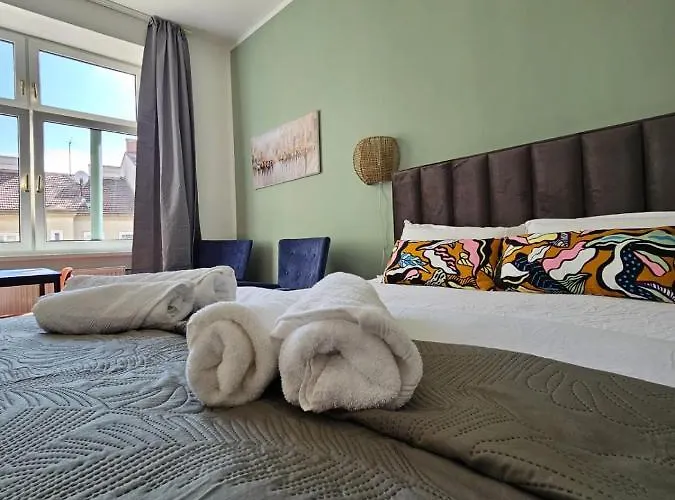 Bright & Charming Vienna Home Apartman